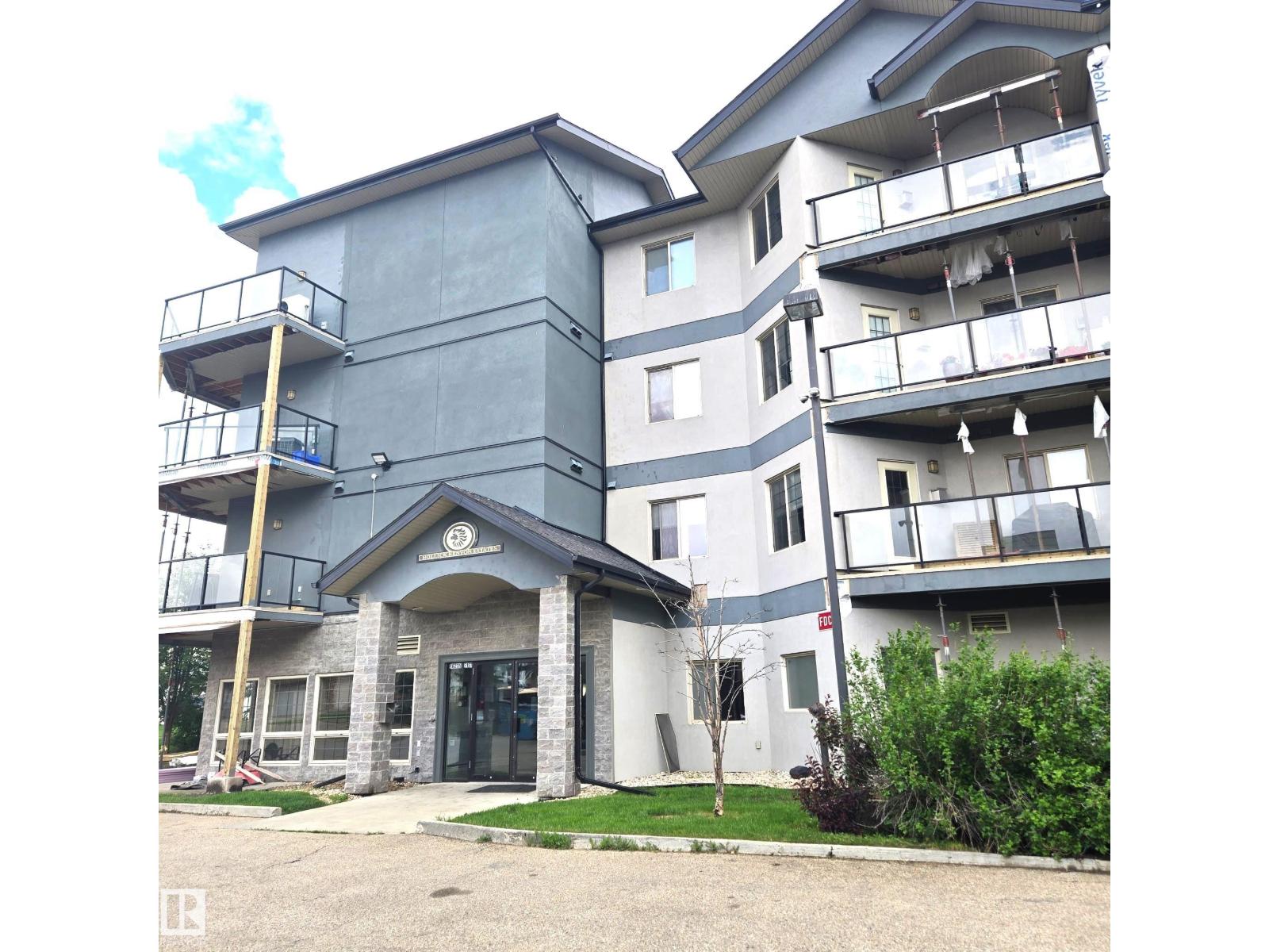 #113 16235 51 St Nw, Edmonton, Alberta  T5Y 0V3 - Photo 2 - E4489846