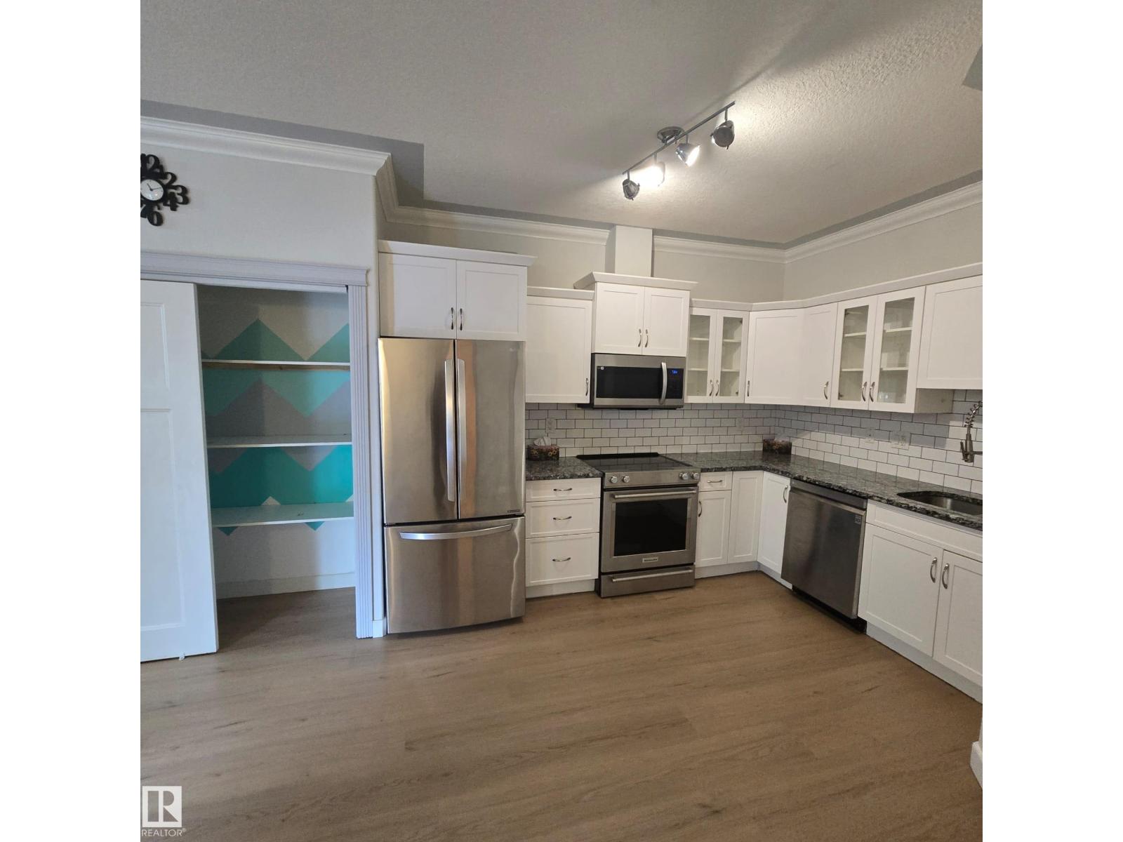 #113 16235 51 St Nw, Edmonton, Alberta  T5Y 0V3 - Photo 11 - E4489846