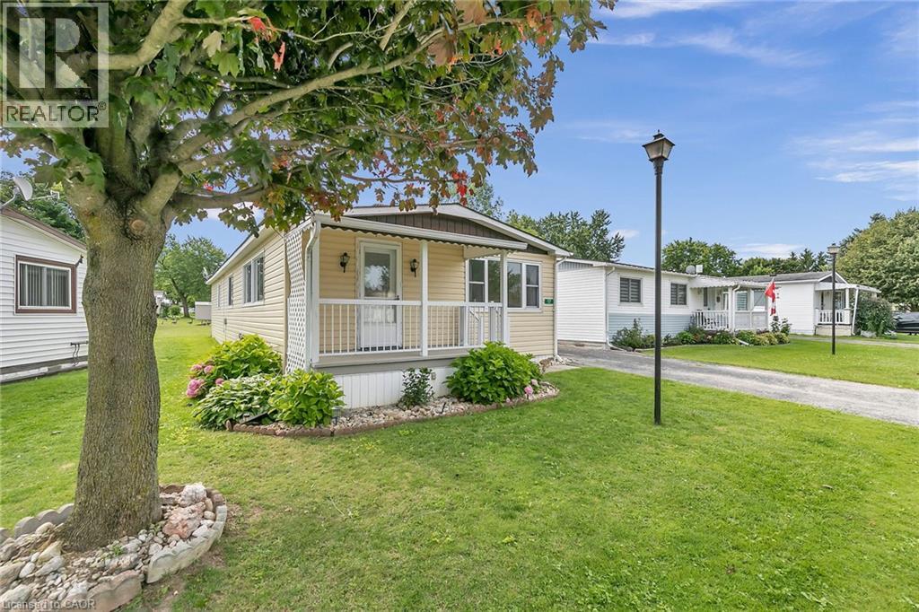 17 Fairview Crescent, Listowel, Ontario  N4W 3G8 - Photo 2 - 40840655