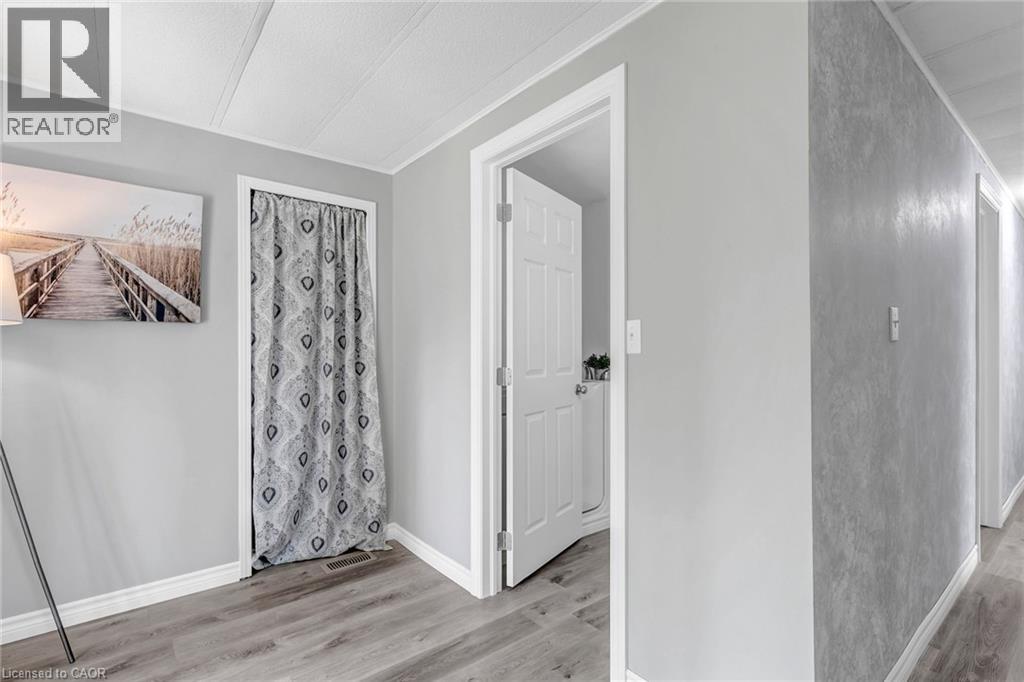 17 Fairview Crescent, Listowel, Ontario  N4W 3G8 - Photo 20 - 40840655