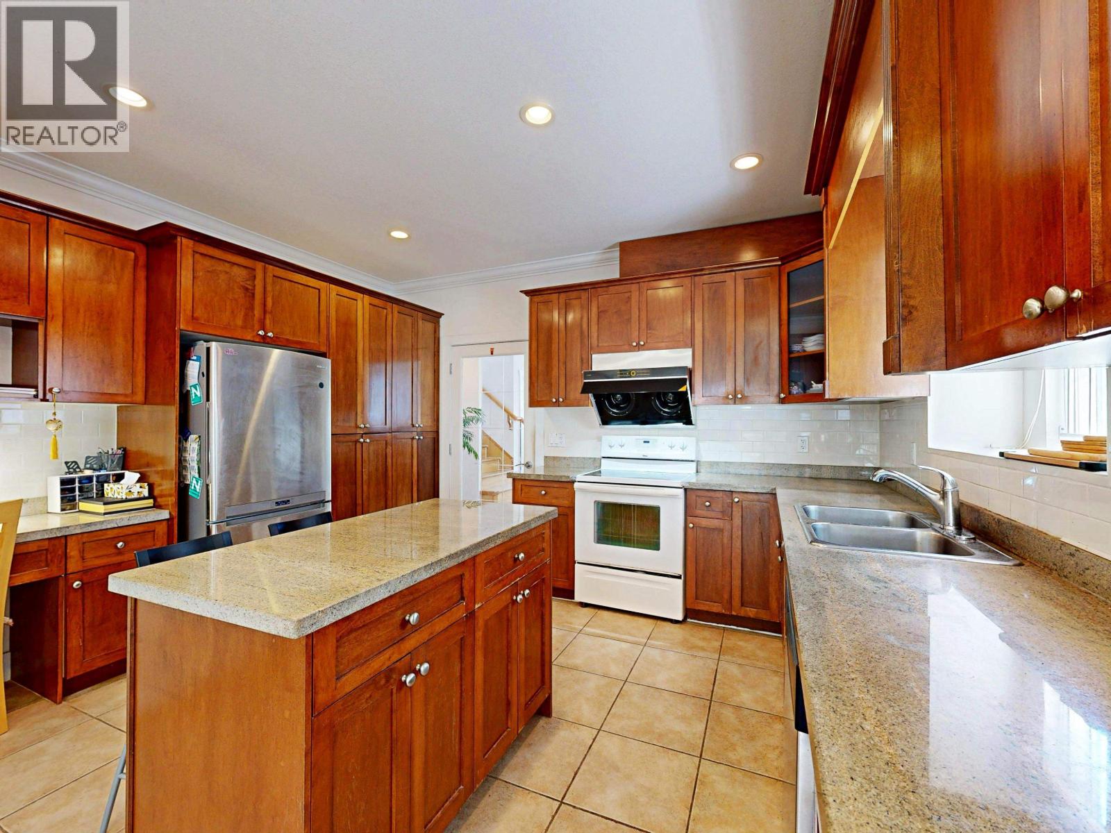 5685 Neville Street, Burnaby, British Columbia V5J 2J1 - Photo 13 - R3123958