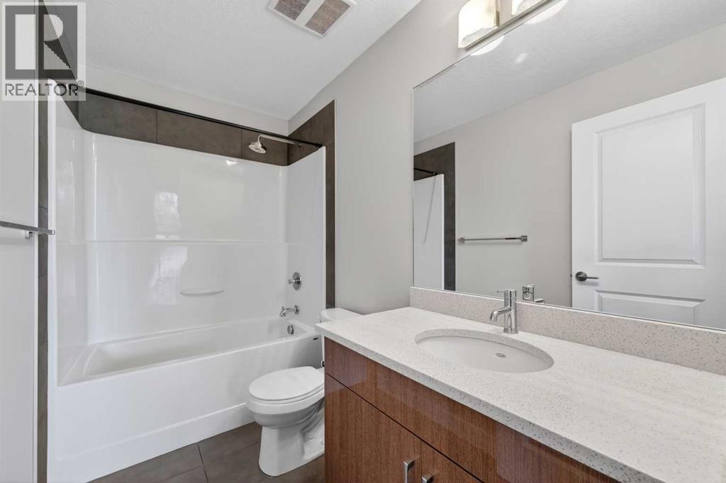 301, 607 17 Avenue NW, Calgary, Alberta  T2M 0N6 - Photo 13 - A2320865