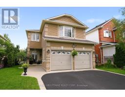 34 PENTLAND ROAD, Hamilton, Ontario