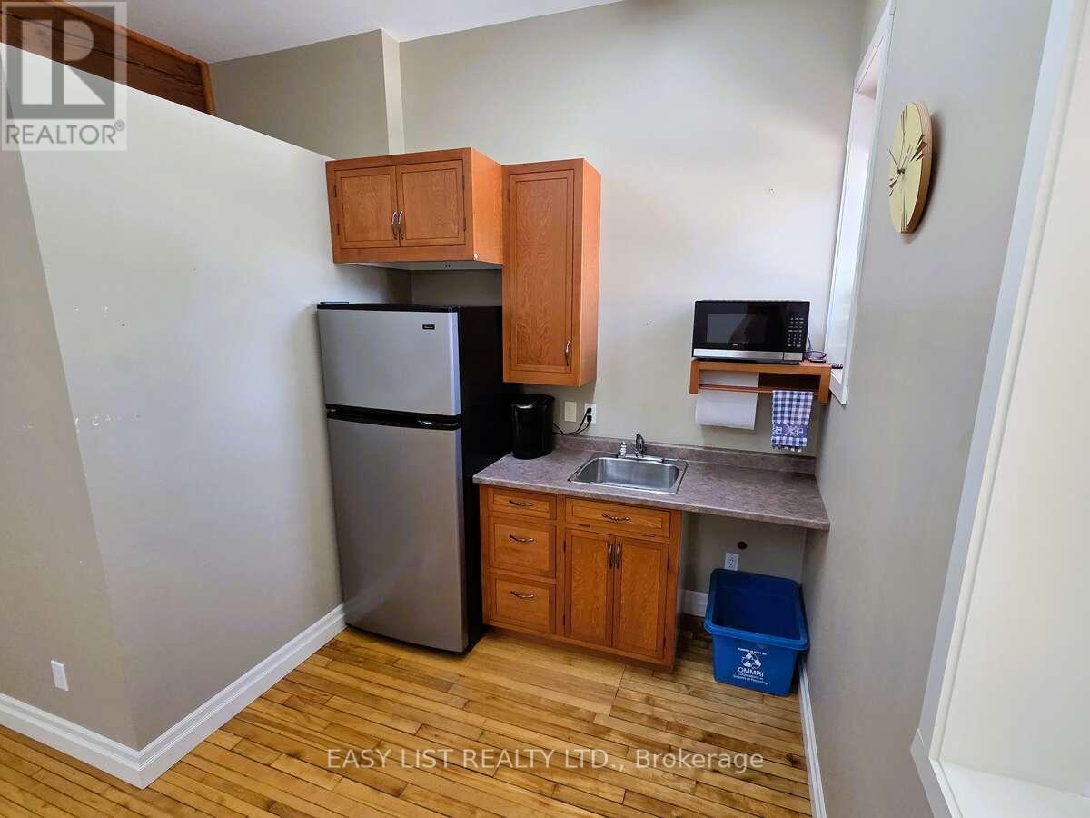 15 John Street E, South Huron, Ontario  N0M 1S7 - Photo 11 - X13469440