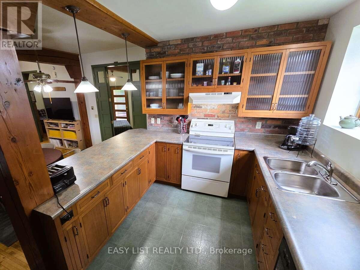 15 John Street E, South Huron, Ontario  N0M 1S7 - Photo 23 - X13469440