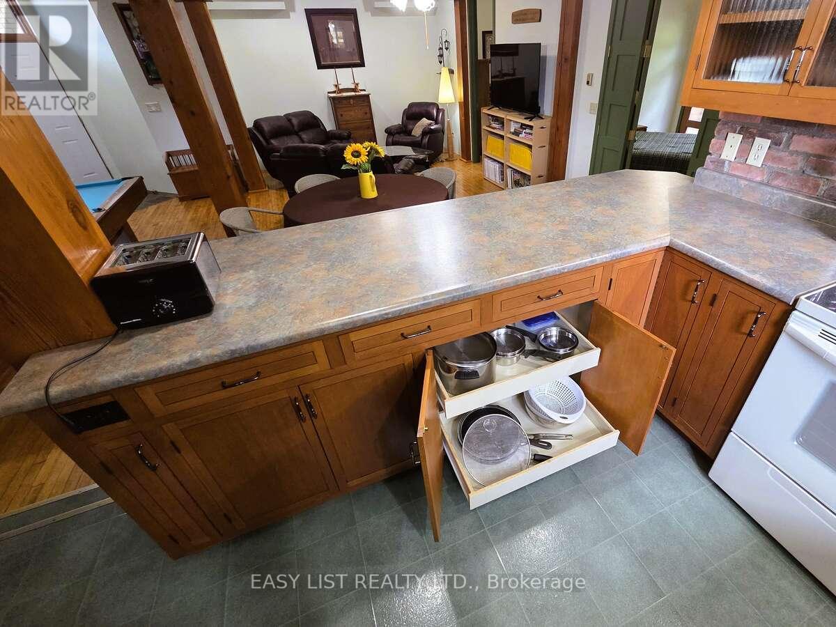 15 John Street E, South Huron, Ontario  N0M 1S7 - Photo 24 - X13469440