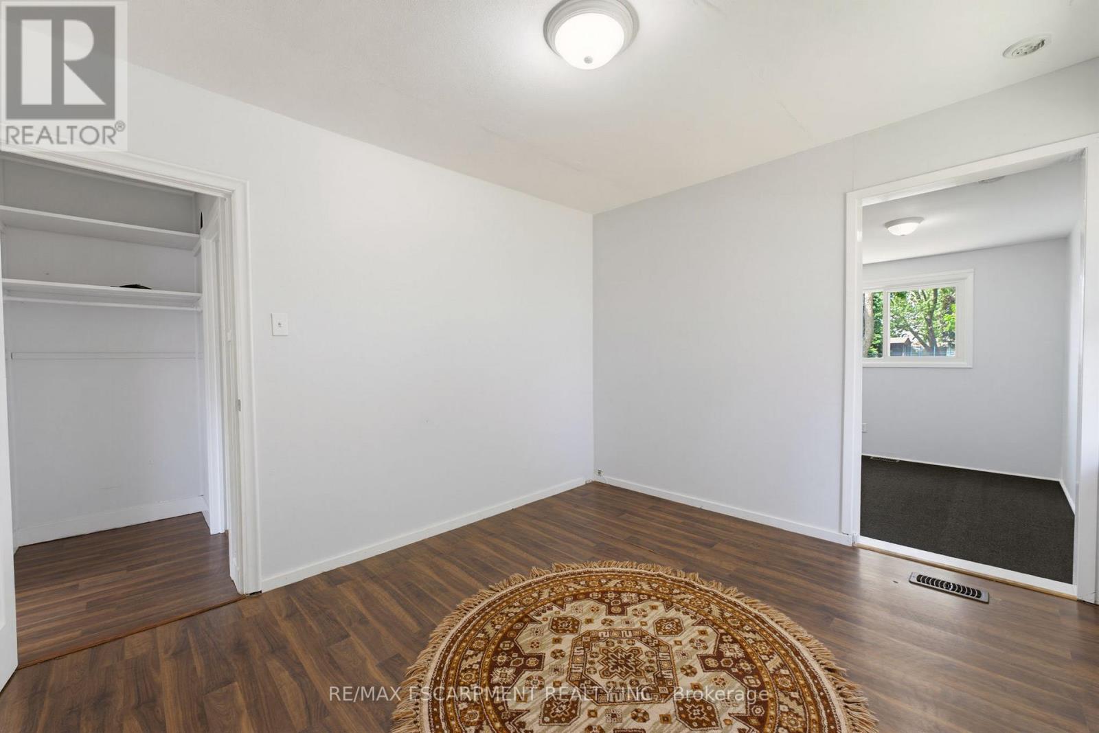 1 Byron Place, St. Catharines, Ontario  L2R 1M1 - Photo 13 - X13469564