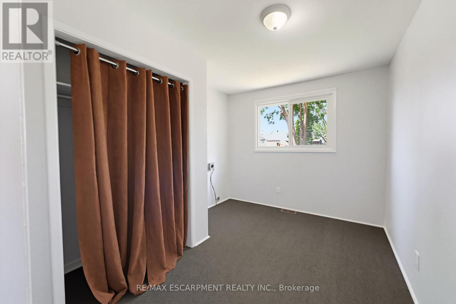 1 Byron Place, St. Catharines, Ontario  L2R 1M1 - Photo 14 - X13469564