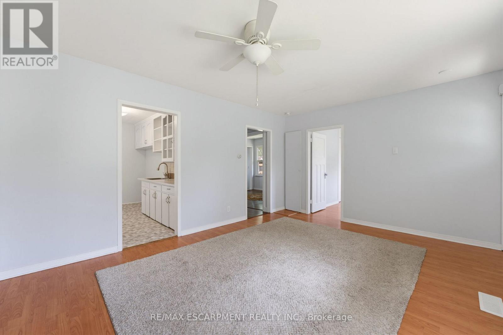 1 Byron Place, St. Catharines, Ontario  L2R 1M1 - Photo 5 - X13469564