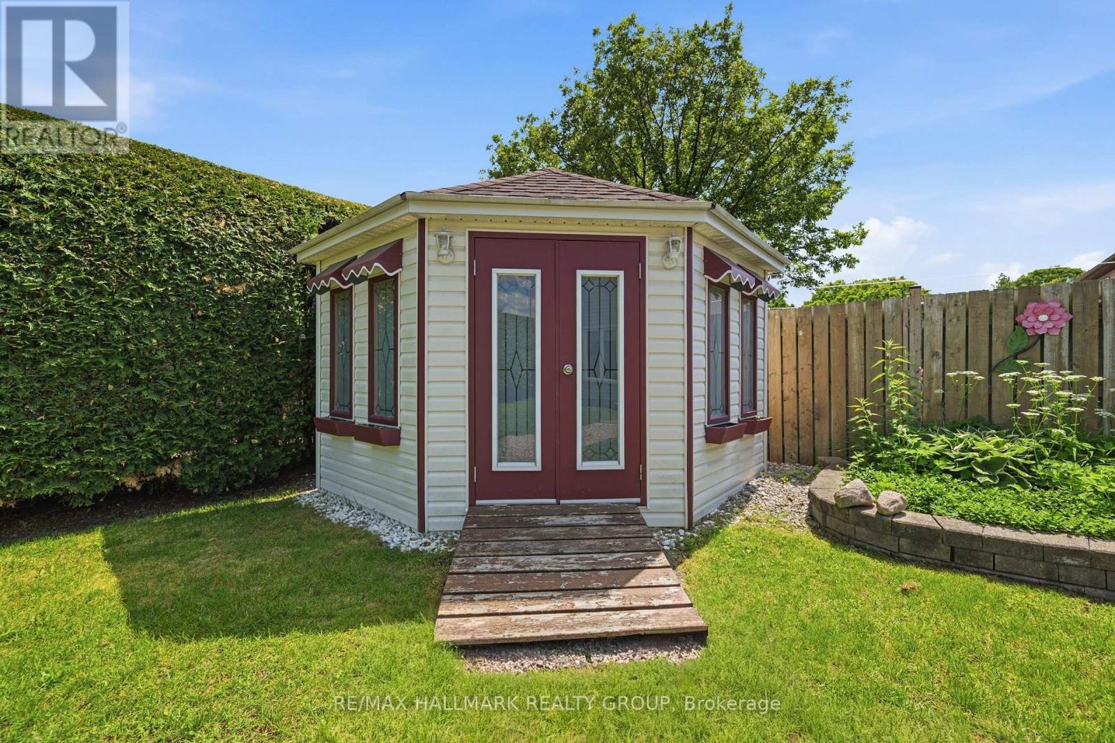 8052 Jeanne D'arc Boulevard, Ottawa, Ontario  K1E 1W6 - Photo 39 - X13469634