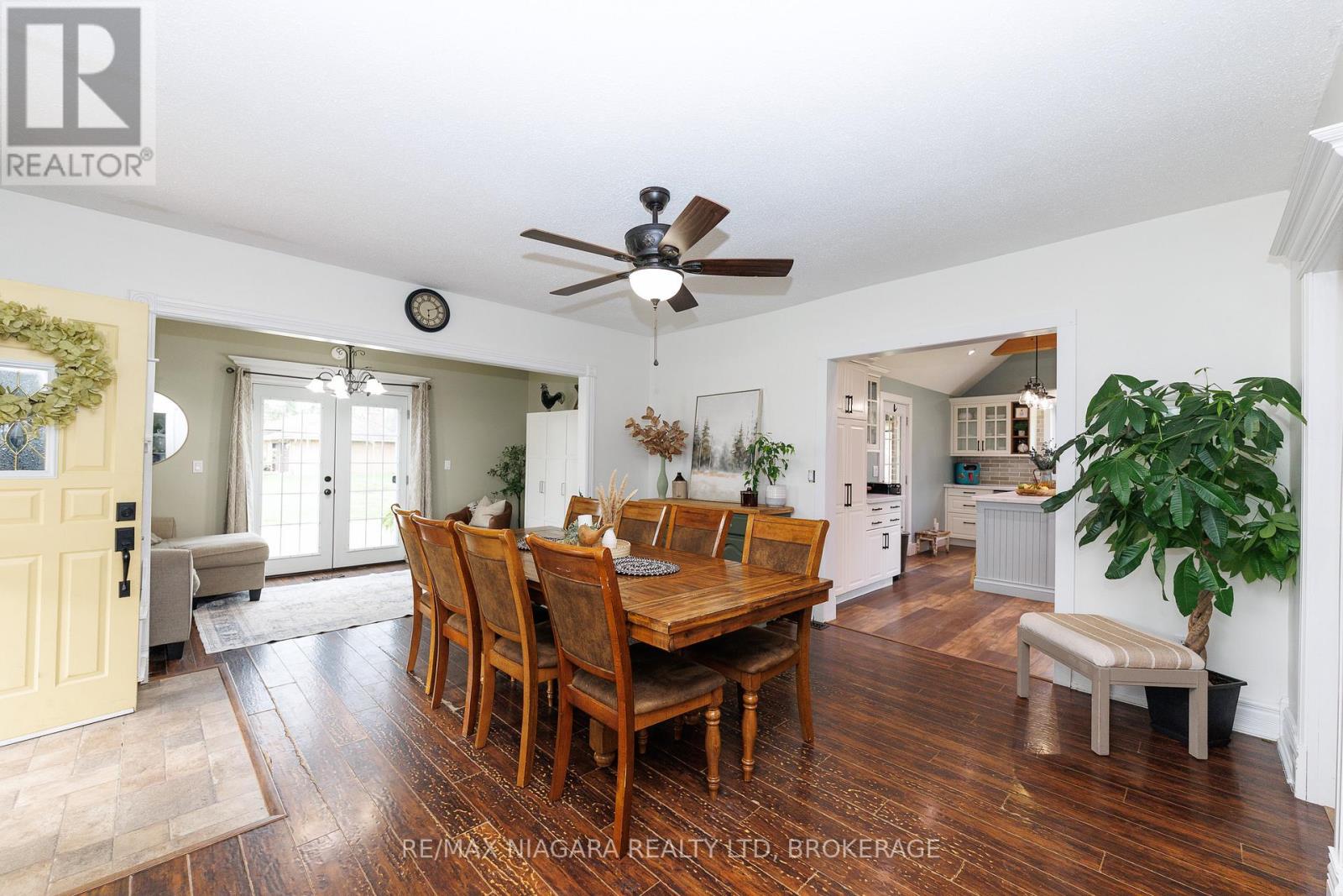 662 Empire Road, Port Colborne (Sherkston), Ontario  L0S 1R0 - Photo 4 - X13469666