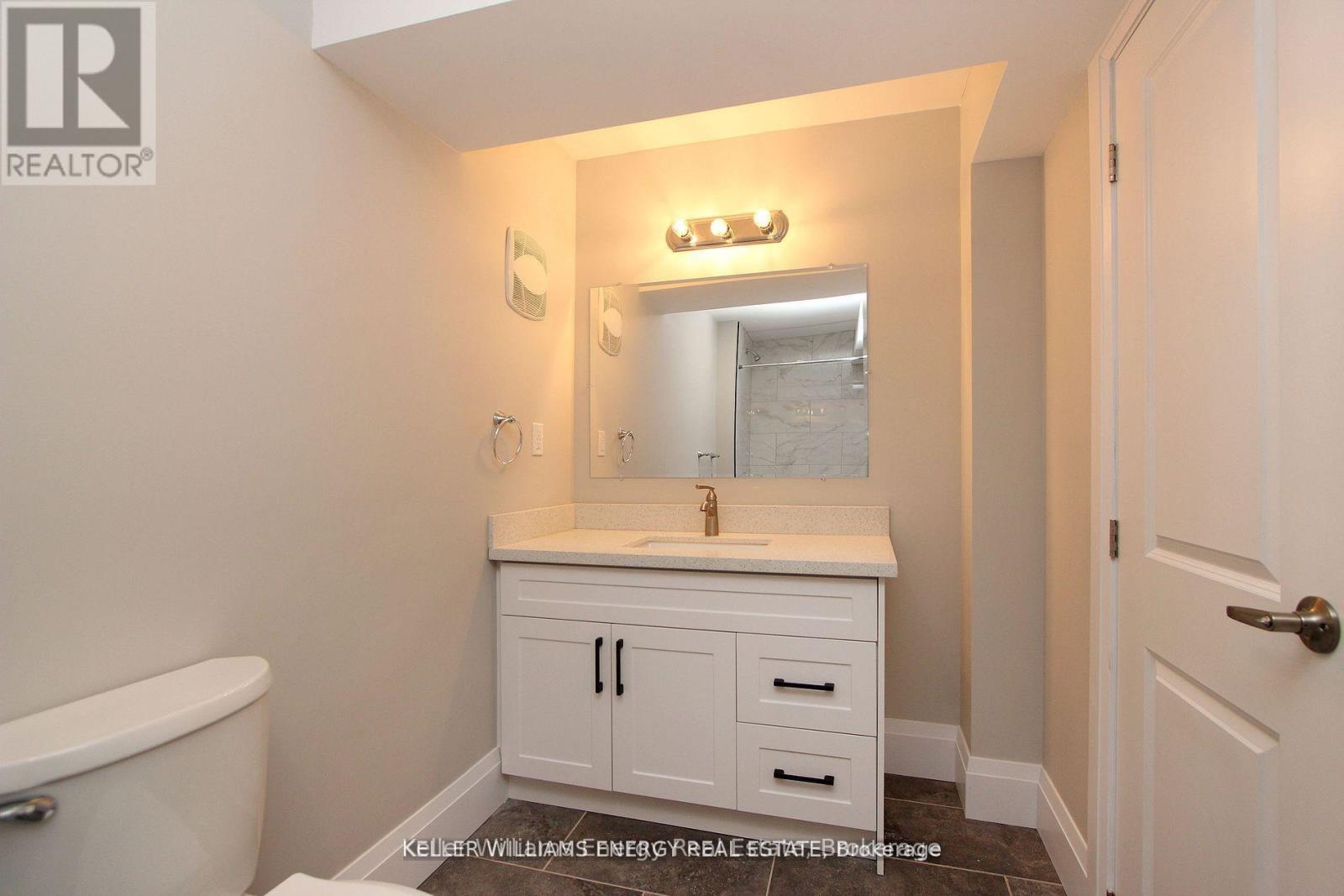 Lower - 634 Wilson Road N, Oshawa, Ontario  L1G 6E9 - Photo 5 - E13469650