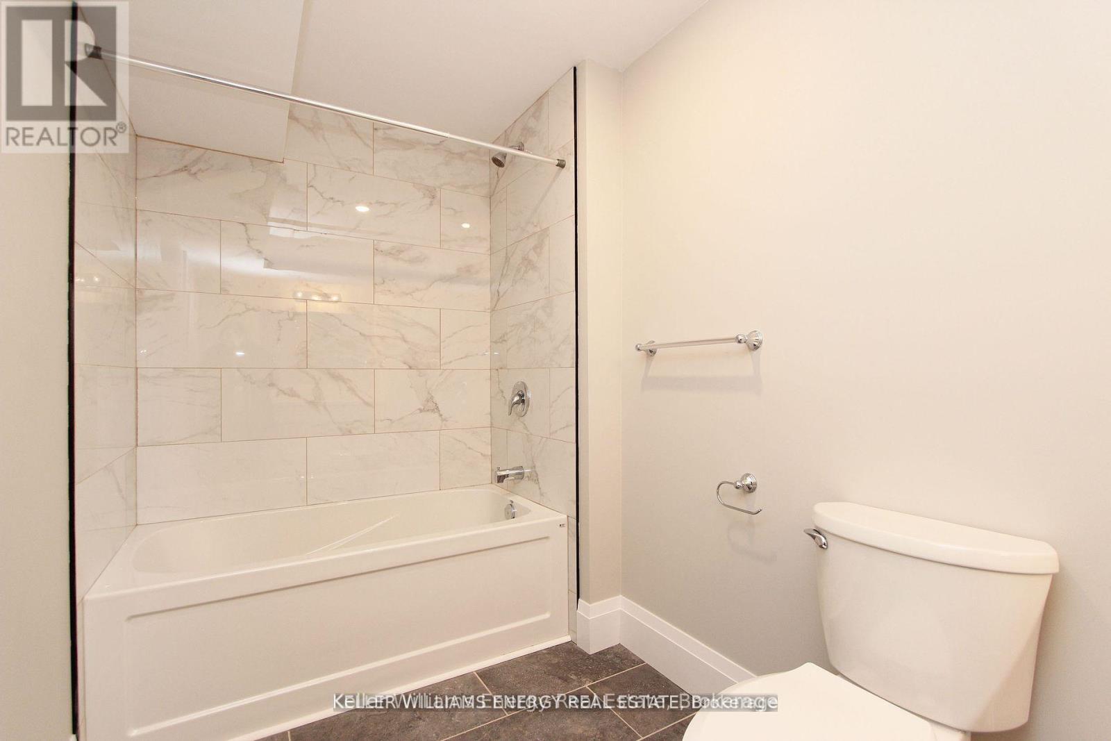 Lower - 634 Wilson Road N, Oshawa, Ontario  L1G 6E9 - Photo 6 - E13469650