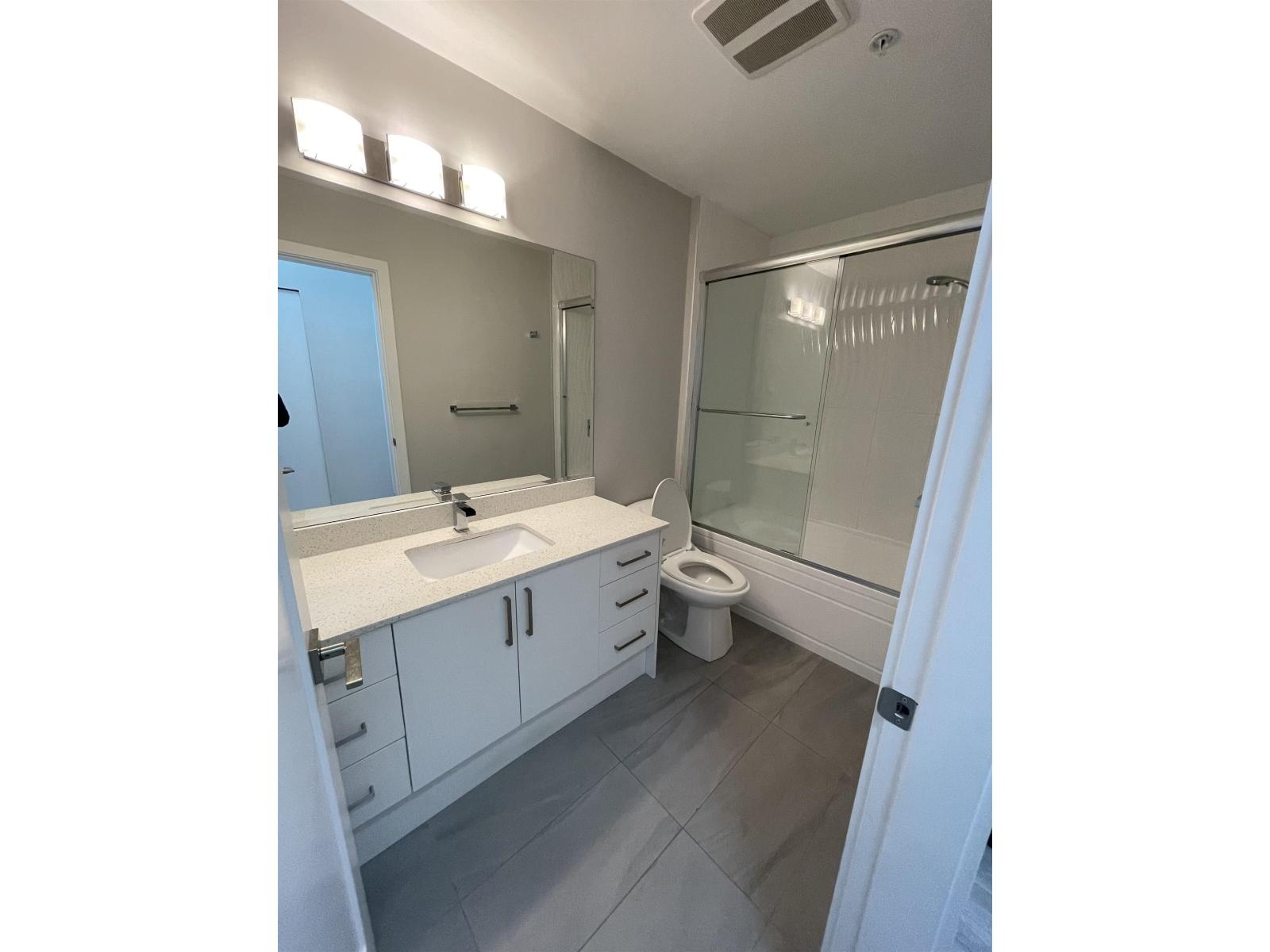 605 9015 120 Street, Delta, British Columbia  V4C 0E3 - Photo 5 - R3089720