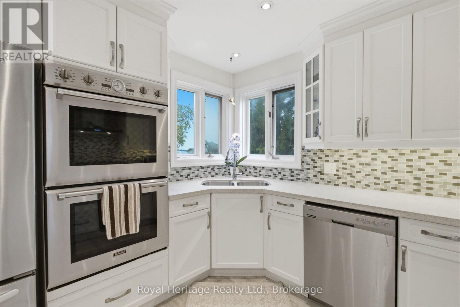 284 Port Hoover Road, Kawartha Lakes, Ontario  K0M 2C0 - Photo 7 - X13469604