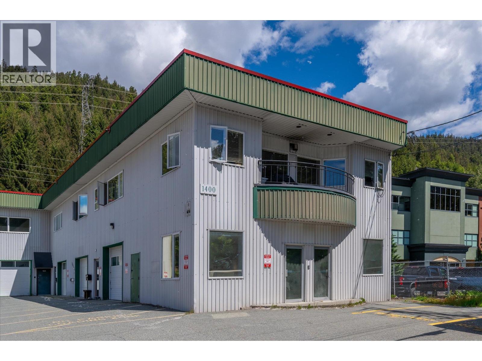 201 1400 ALPHA LAKE ROAD, whistler, British Columbia