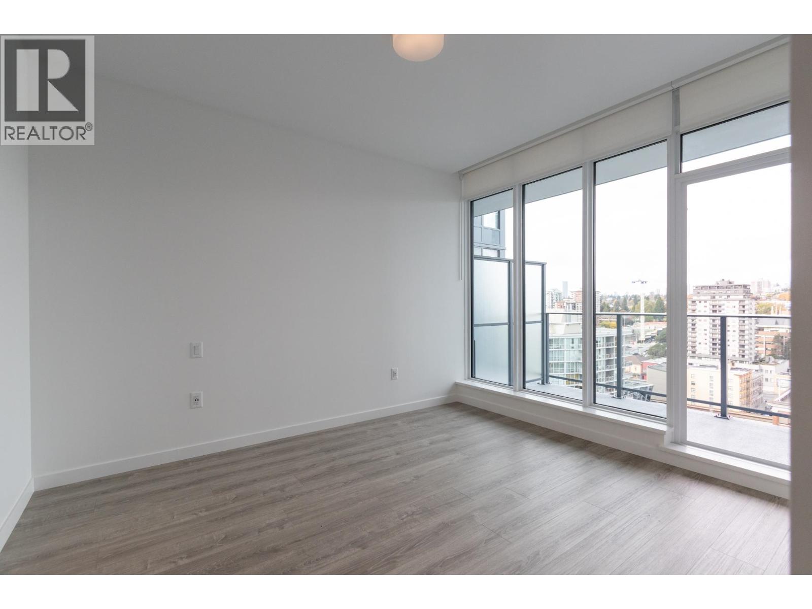 1704 680 Quayside Drive, New Westminster, British Columbia V3M 0P2 - Photo 18 - R3137996