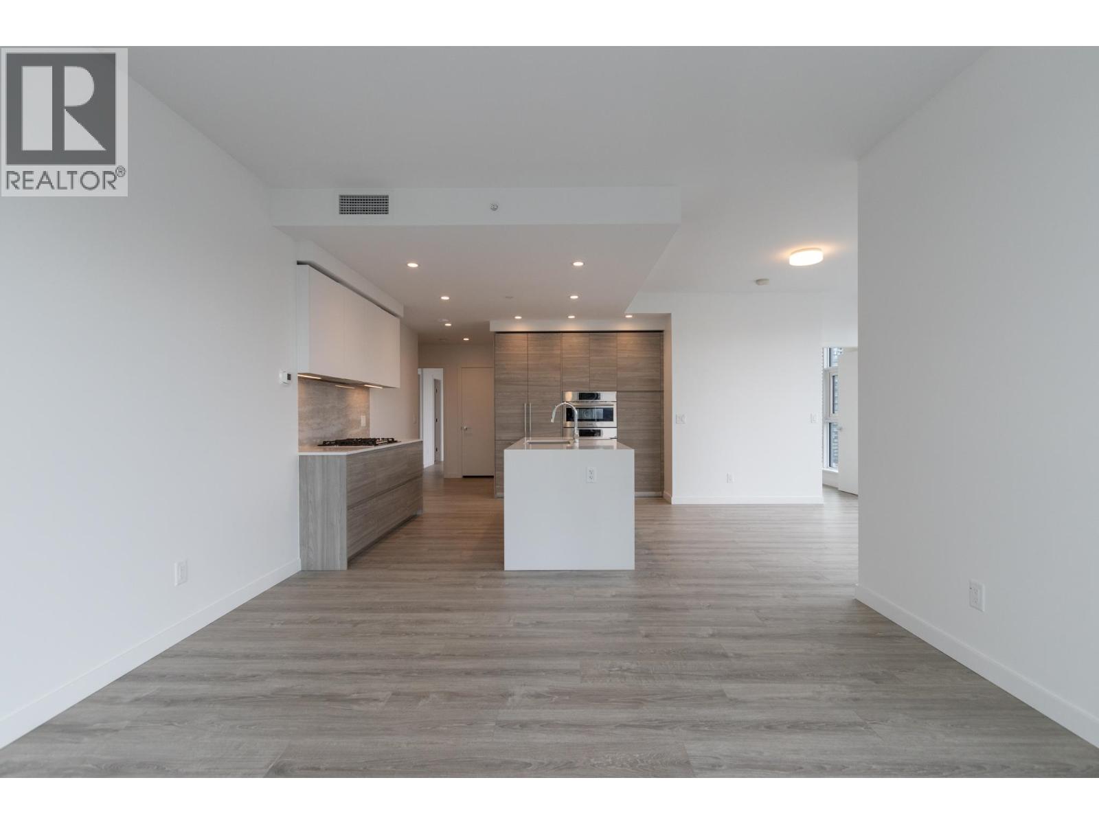 1704 680 Quayside Drive, New Westminster, British Columbia V3M 0P2 - Photo 27 - R3137996