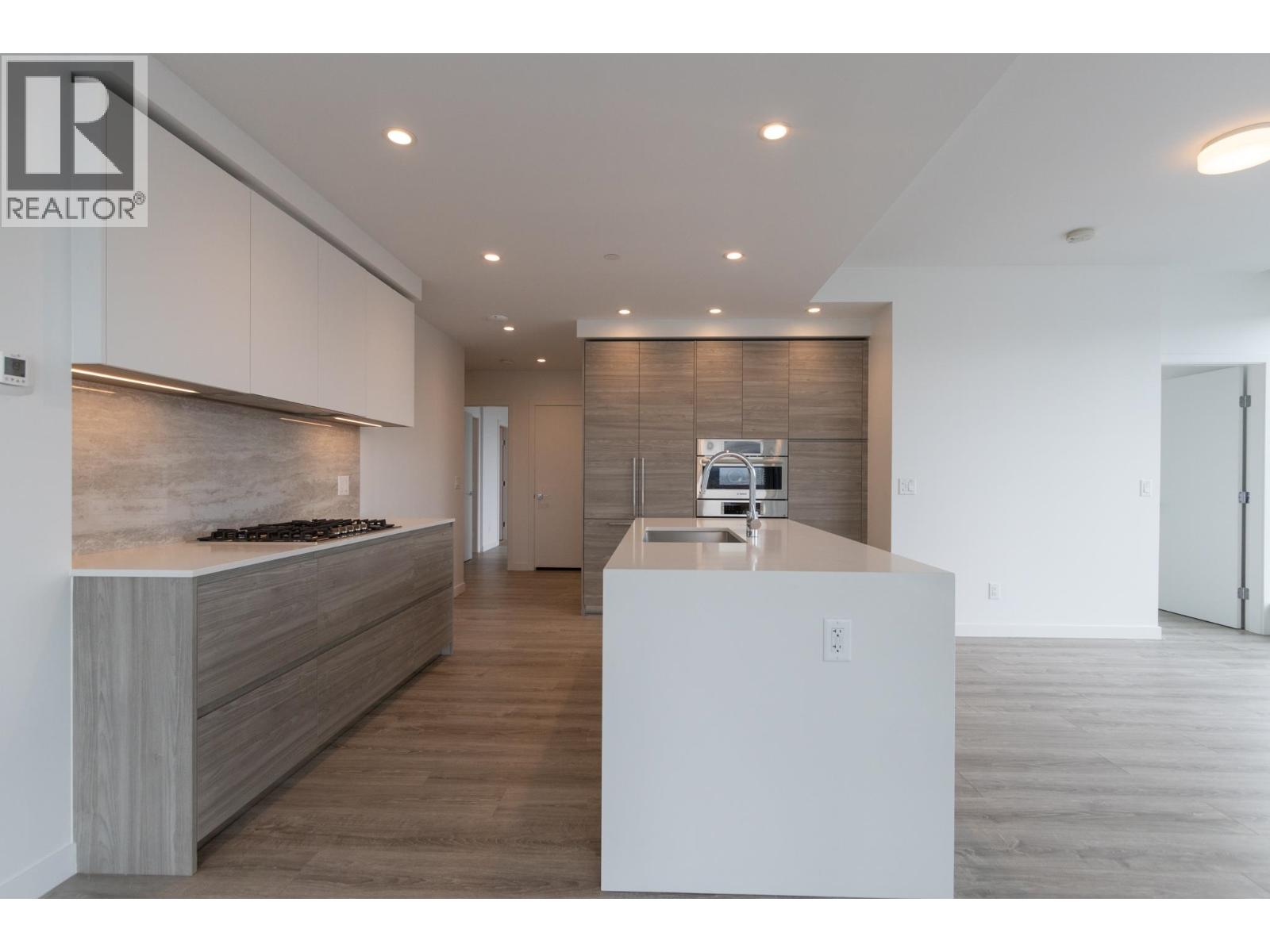 1704 680 Quayside Drive, New Westminster, British Columbia V3M 0P2 - Photo 28 - R3137996
