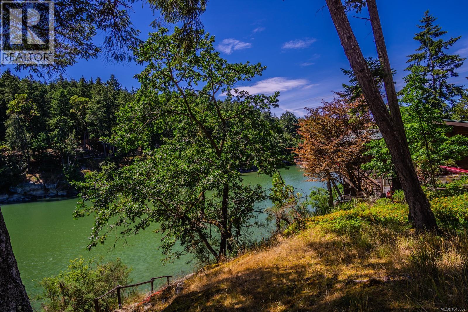 75 Whaler Bay Rd, Galiano Island, British Columbia V0N 1P0 - Photo 7 - 1040367