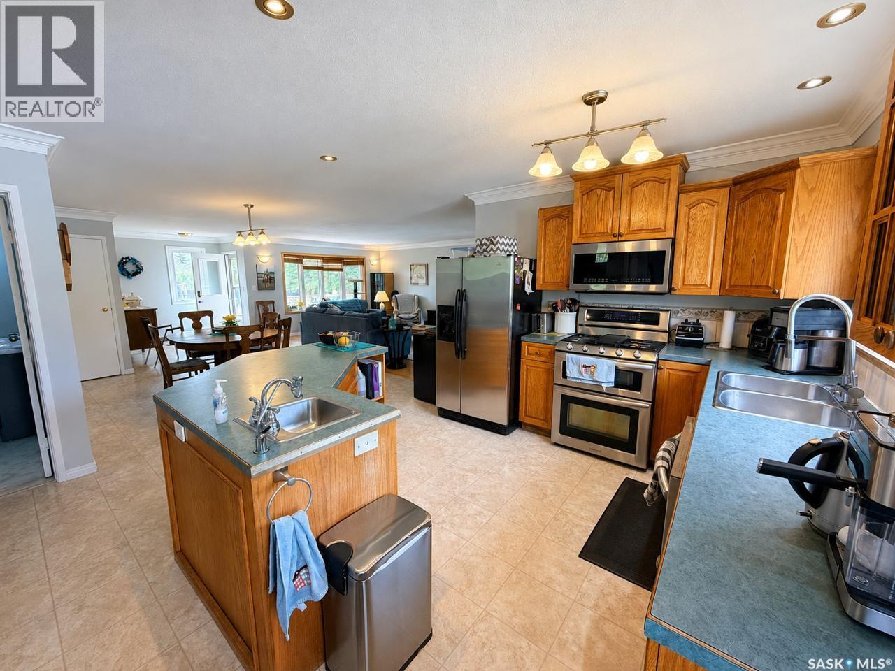 465 2nd Street E, Meota, Saskatchewan  S0M 1X0 - Photo 6 - SK037929