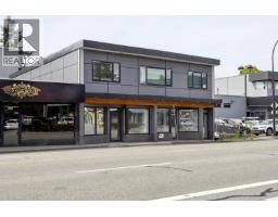CRU 1&2 1635 MARINE DRIVE, North Vancouver, British Columbia