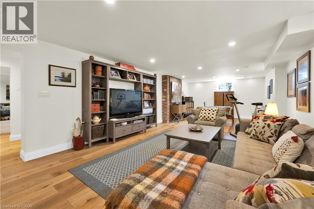 912 Boothman Avenue, Burlington, Ontario  L7T 1P4 - Photo 42 - 40838298