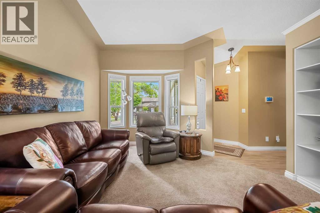 22 Mt Mckenzie Villas Se, Calgary, Alberta  T2Z 2P9 - Photo 8 - A2321918