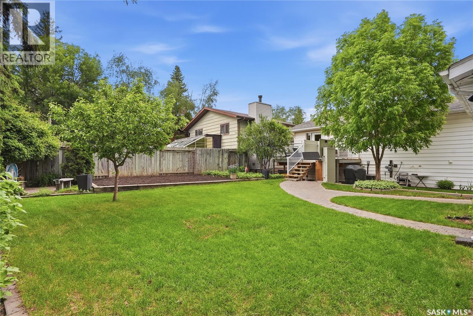 447 Ball Way, Saskatoon, Saskatchewan  S7K 6E6 - Photo 46 - SK040148