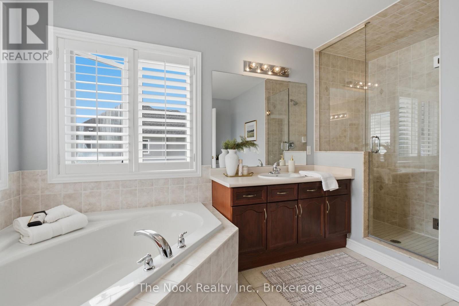 10 Sisson Lane, Clarington, Ontario  L1B 0A7 - Photo 27 - E13467472
