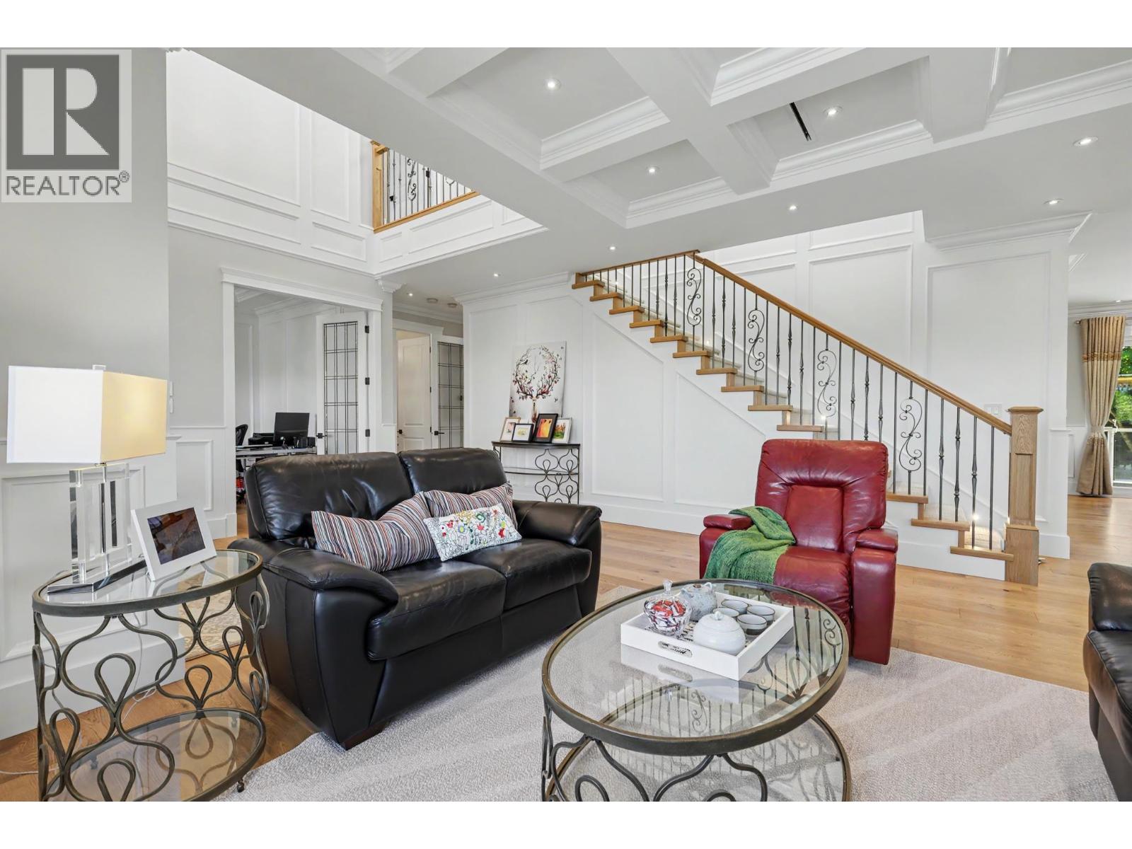 5635 Oakglen Drive, Burnaby, British Columbia V5H 3M4 - Photo 10 - R3136643