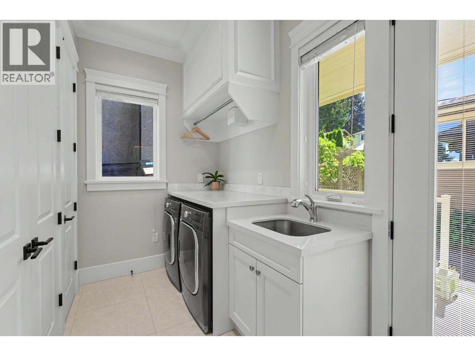 5635 Oakglen Drive, Burnaby, British Columbia V5H 3M4 - Photo 32 - R3136643