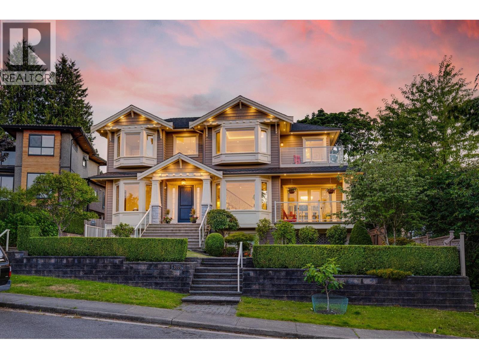 5635 OAKGLEN DRIVE