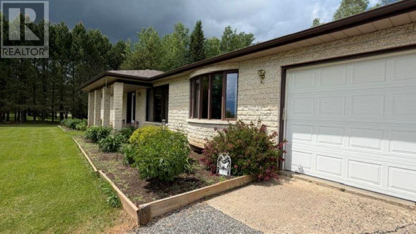 44 Cardiff Drive, O'connor, Ontario  P0T 1W0 - Photo 4 - TB2601607