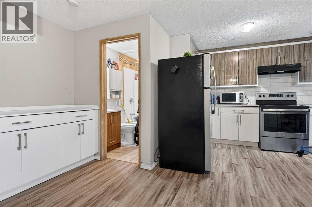 91 Martinwood Court NE, Calgary, Alberta  T3J 3H2 - Photo 28 - A2316529