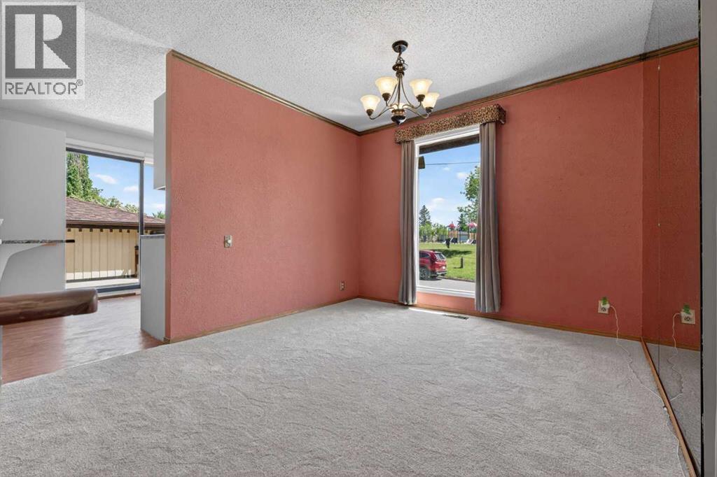 204 Whiteridge Place Ne, Calgary, Alberta  T1Y 4K3 - Photo 6 - A2320472