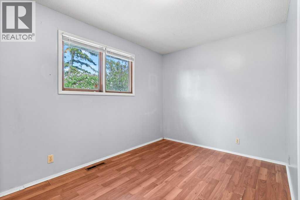 4638 50 Avenue, Bentley, Alberta  T0C 0J0 - Photo 11 - A2320626