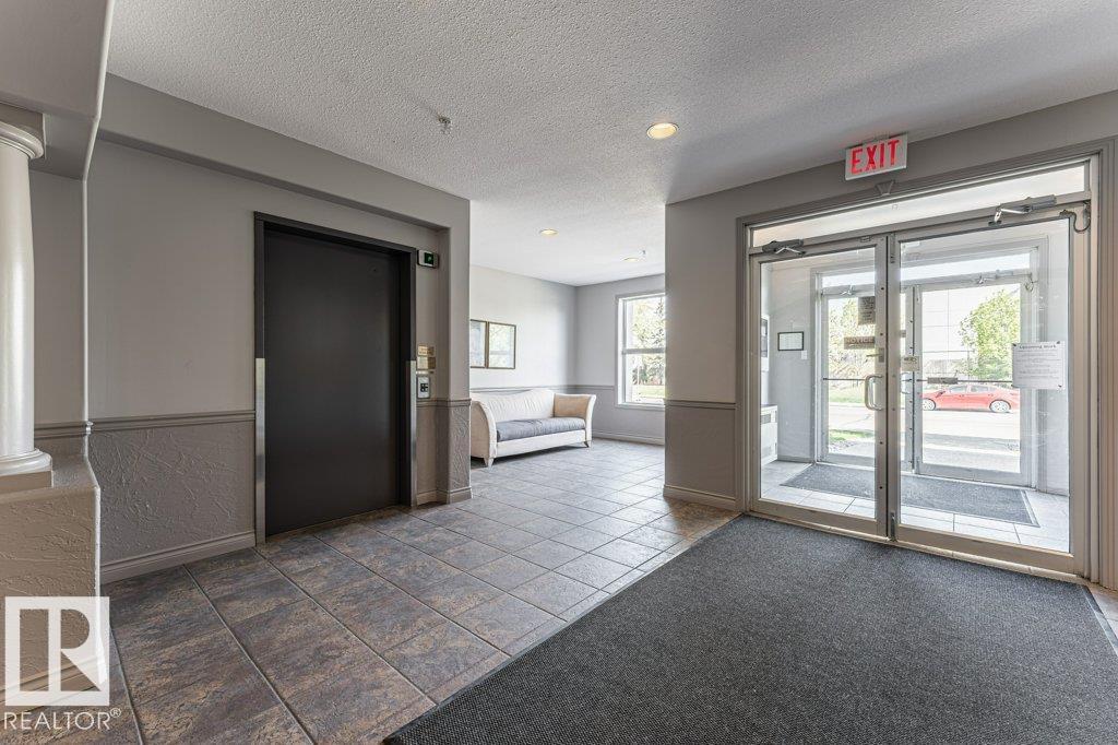 #101 10421 42 Av Nw, Edmonton, Alberta  T6J 7C8 - Photo 3 - E4494798