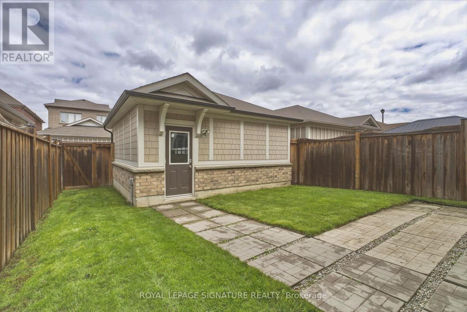 6 Mayapple Lane, Richmond Hill, Ontario  L4E 1B8 - Photo 46 - N13469540