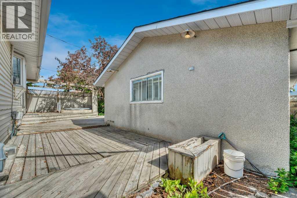 23 Penworth Crescent Se, Calgary, Alberta  T2A 4C5 - Photo 28 - A2322642