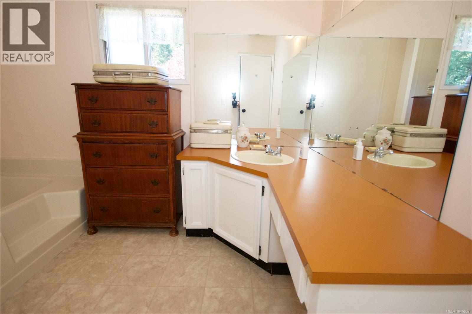 2424 Armstrong Cres, Nanoose Bay, British Columbia  J9P 9J9 - Photo 15 - 1040937