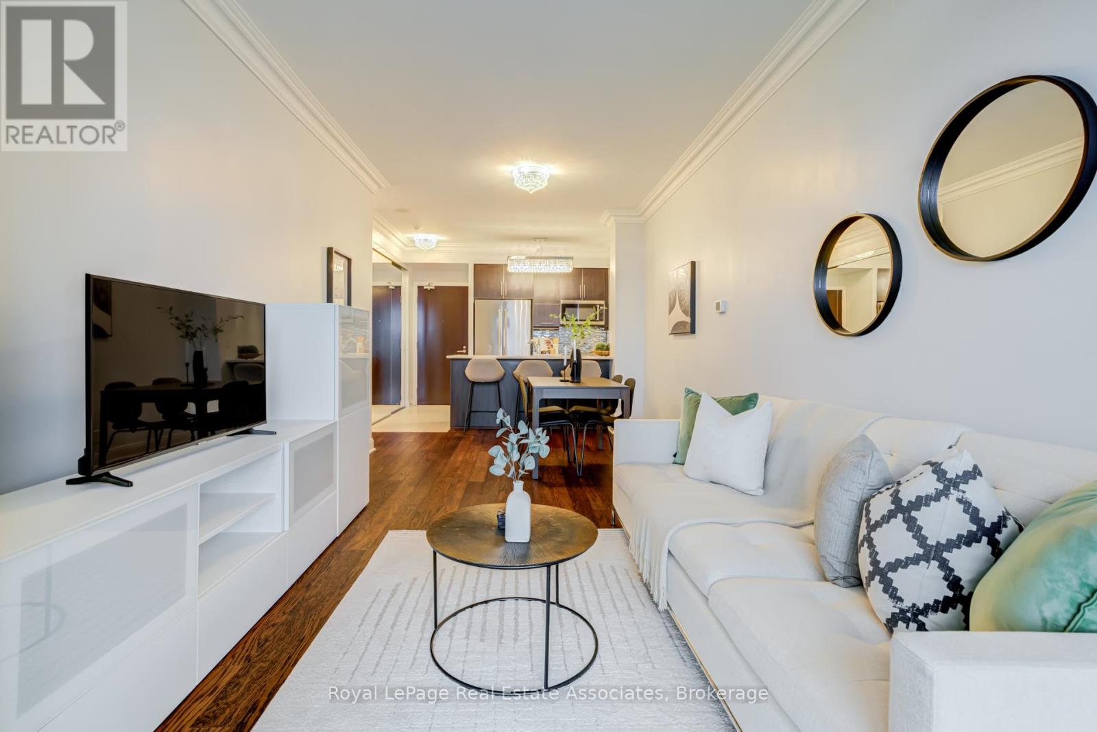 610 - 825 CHURCH STREET, Toronto, Ontario