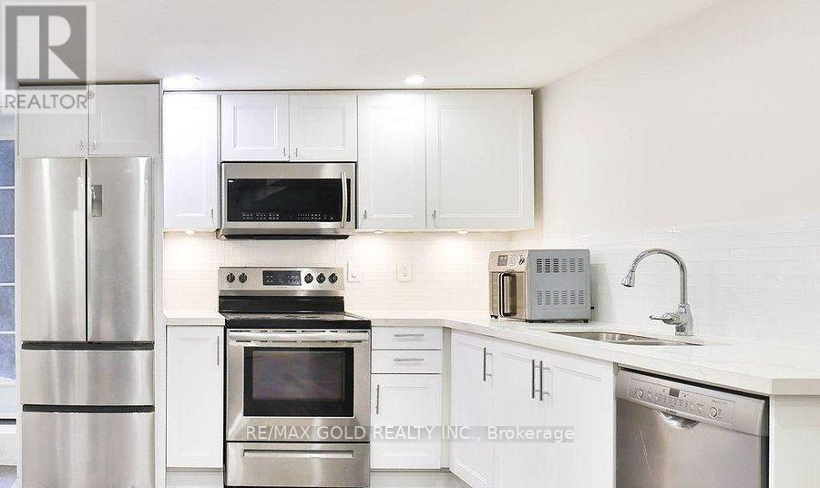 (Bsmt) - 2673 Kingsberry Crescent, Mississauga, Ontario  L5B 2K6 - Photo 6 - W13235982