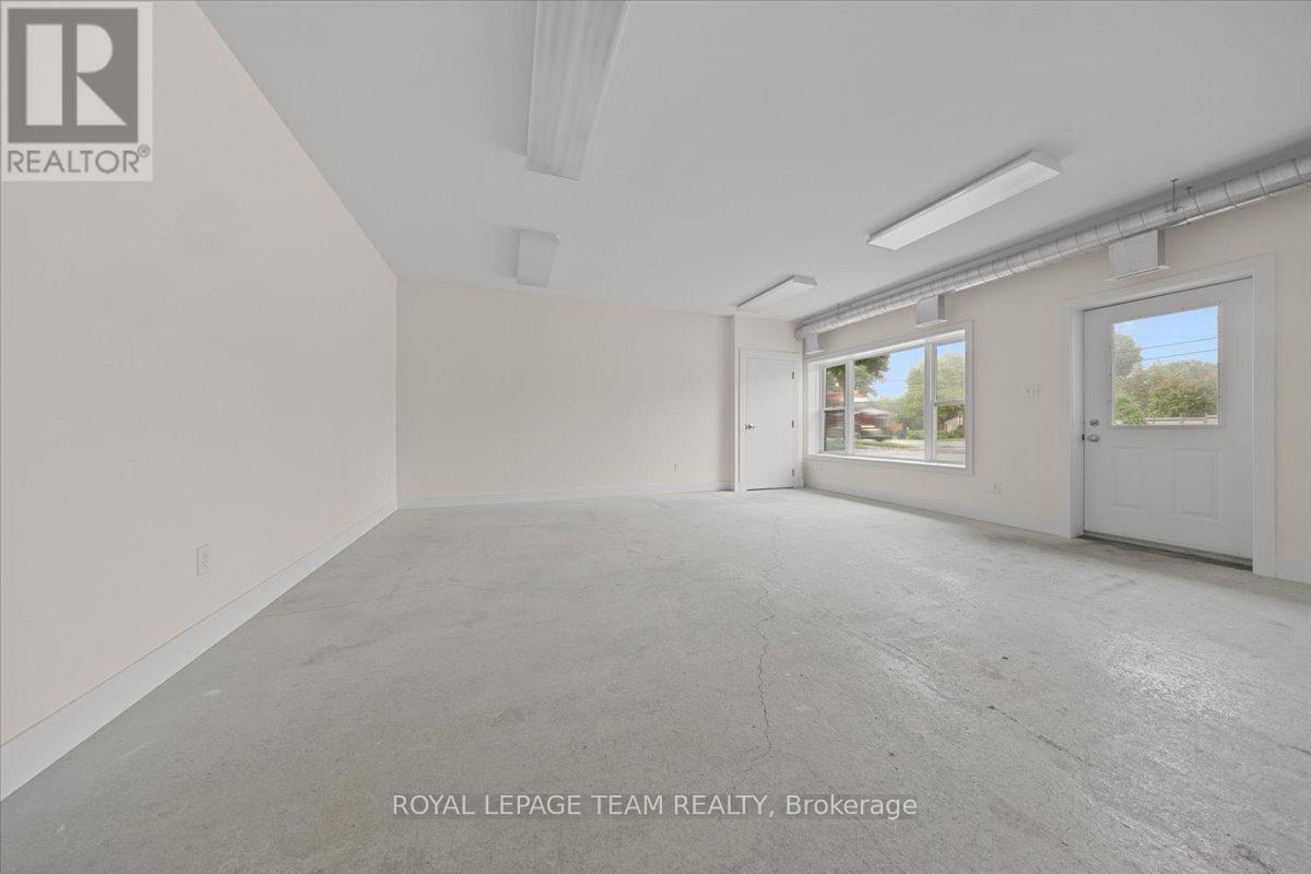 5967 Perth Street, Ottawa, Ontario K0A 2Z0 - Photo 3 - X13469792