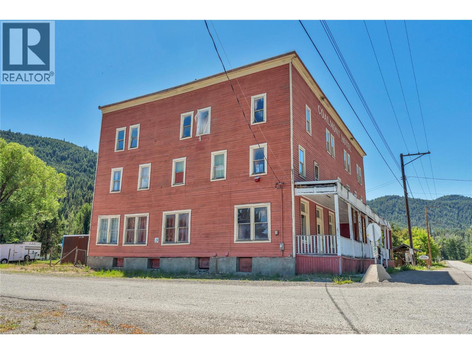 1853 Main Street, Coalmont-Tulameen, British Columbia  V0X 1G0 - Photo 97 - 10391061