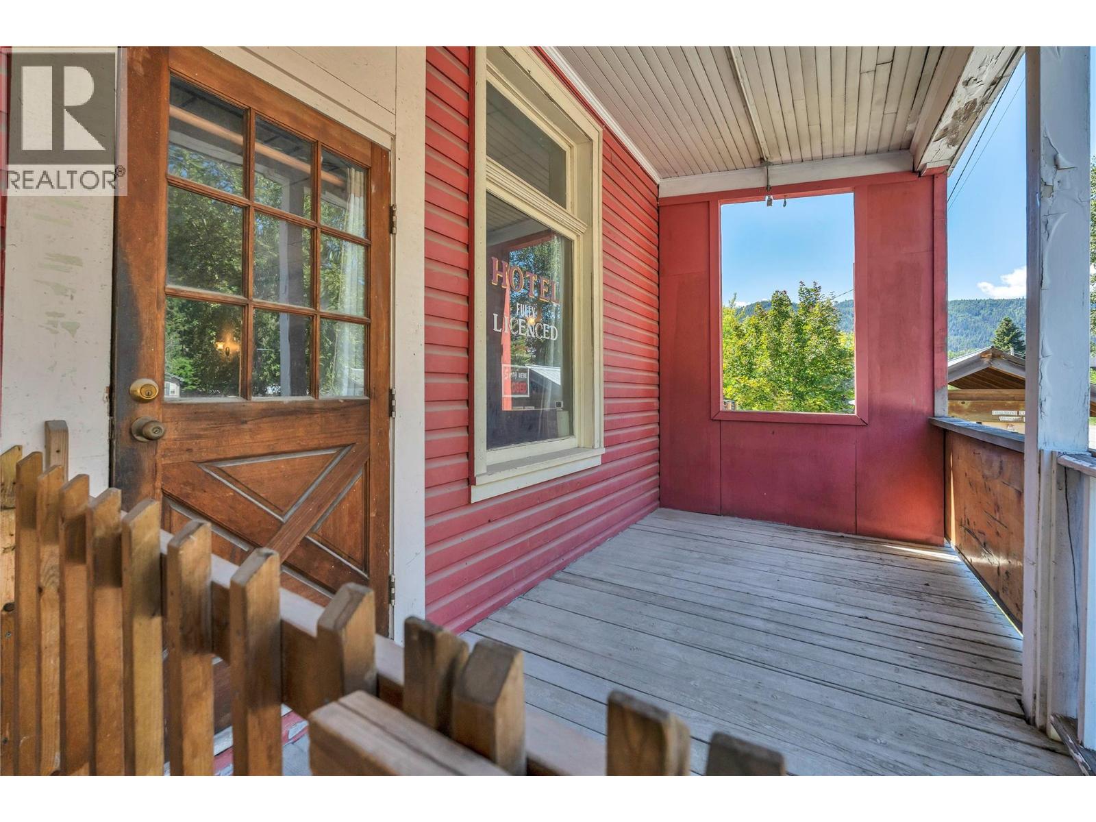 1853 Main Street, Coalmont-Tulameen, British Columbia  V0X 1G0 - Photo 92 - 10391061