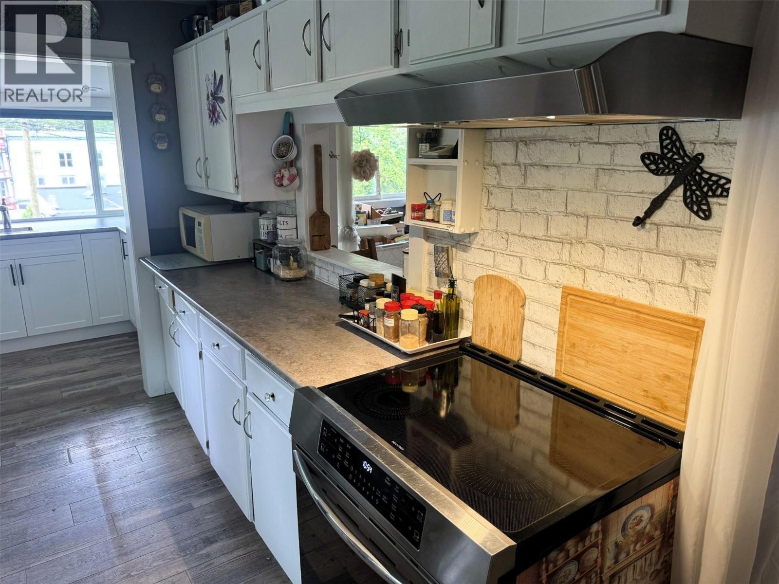 317 South Government Avenue, Greenwood, British Columbia  V0H 1J0 - Photo 10 - 10392044