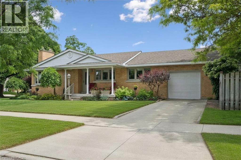 317 Pandora Avenue N, Kitchener, Ontario  N2H 3E4 - Photo 3 - 40837262