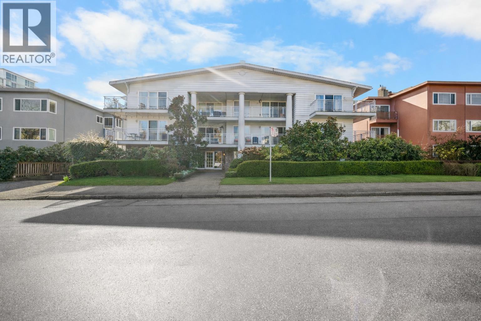 202 1066 W 13TH AVENUE, vancouver, British Columbia