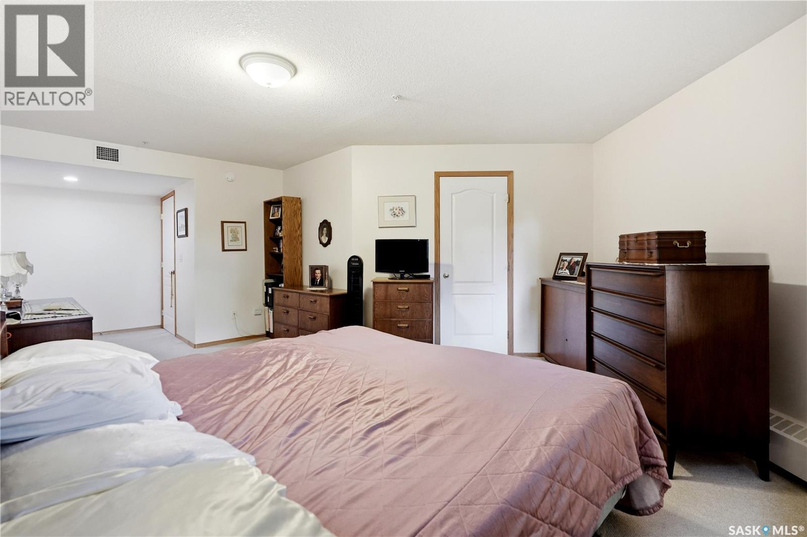 106 2550 25th Avenue, Regina, Saskatchewan  S4S 4E6 - Photo 24 - SK040128